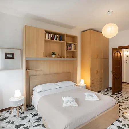 323 Cilea Apartment-2