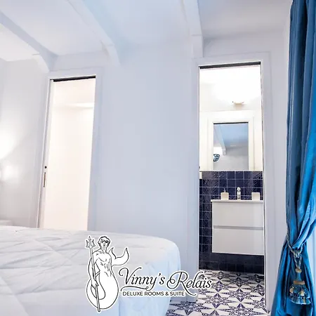Vinny'S Relais-3