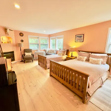 Seafarer Bed & Breakfast-2