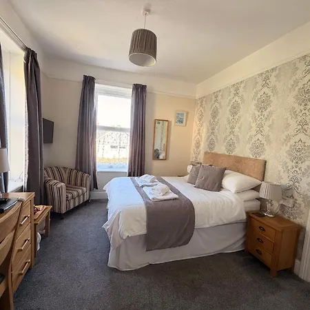 Cairn House - Bed & Breakfast-2