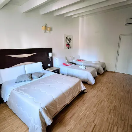 Al Bastione Relais Suite & Rooms-3