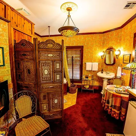 Cliff Cottage Inn, Downtown Bed & Breakfast-2