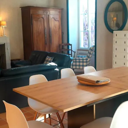 Logis de Chenac - Chambres et table d'hôtes-2