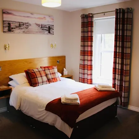 Central Bar Guesthouse-2
