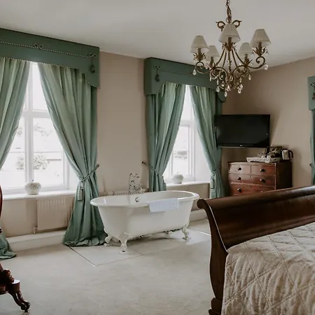 Allington Manor-2