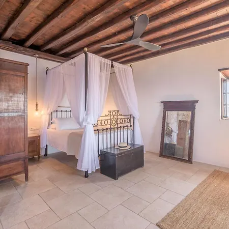 Castrum Traditional Sunset Suites-2