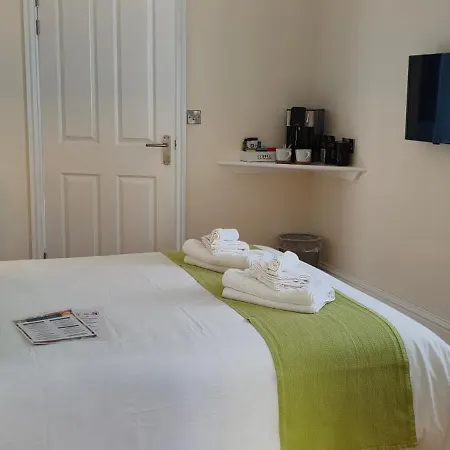 Chandler'S Lodge B&B-3