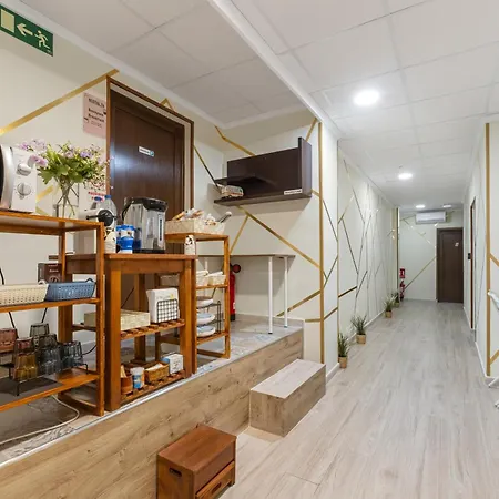 7A Hostal-3