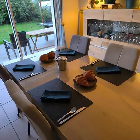 Notre Petit Paradis-2