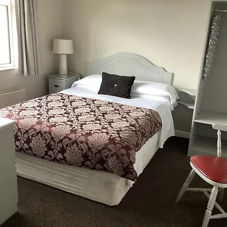 The Meadows Bed And Breakfast-2