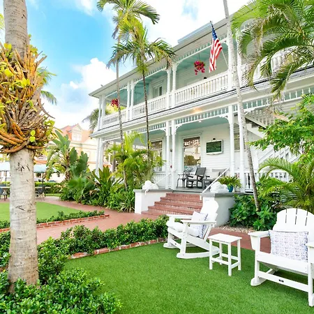 Southernmost Point Guest House & Garden Bar-2