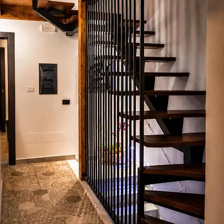 Alterego B&B-2