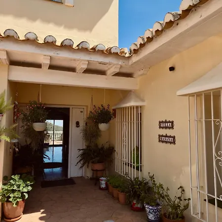 Bed&Breakfast Villa Mañana-3