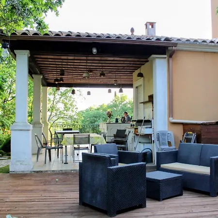 Monteze Paradis-3