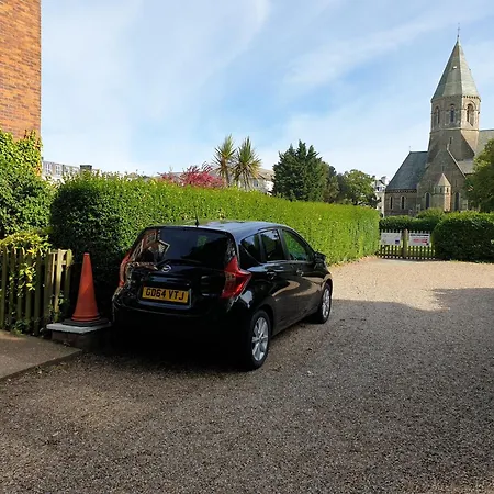 The Wycliffe Guest House-3