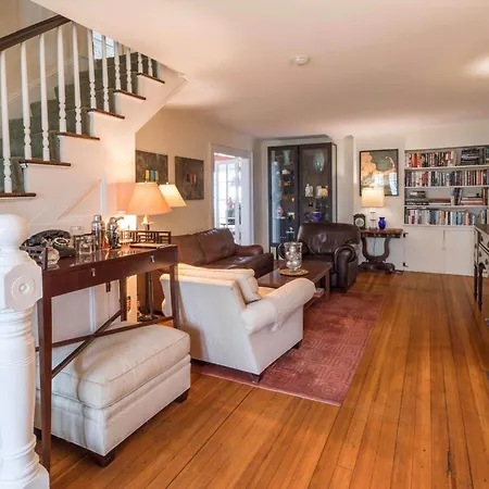 Snug Cottage-3