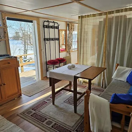 Fraegsta Haelsingegard B&B-3