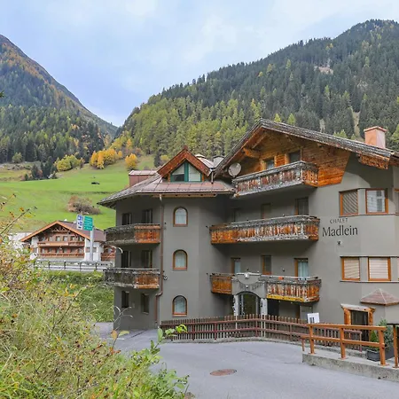 Chalet Madlein-3