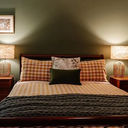 Green Gables Bed And Breakfast-3