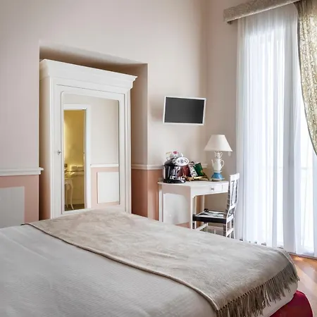 Dimora Bellini Luxury Rooms&Breakfast-2