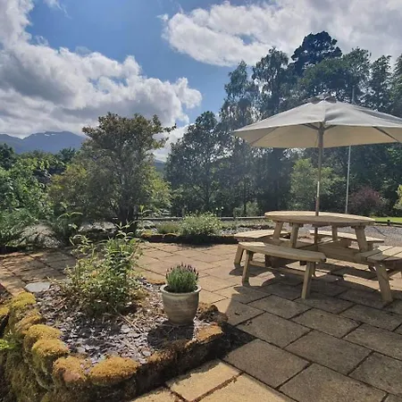 Tirindrish House B&B-2