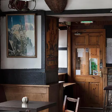Climbers Inn-2