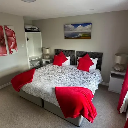 Stella Maris Bed And Breakfast, On The Beach-3