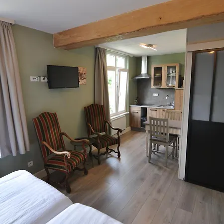 Chambres Et Table D'Hotes Vie La Vie-2