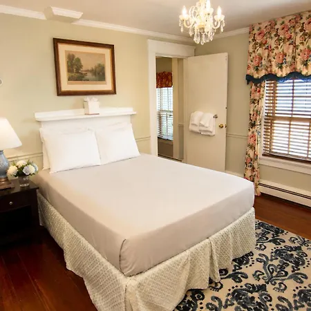 Inn On Bellevue (Adults Only)-3