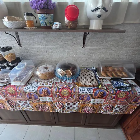 Bed&Breakfast Delle Palme-2