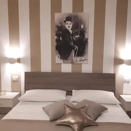 B&B Hollywood - Parcheggio Privato-3