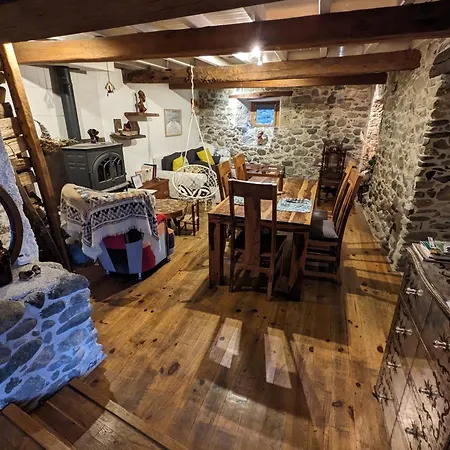 Chambres d'hôtes Les Chatougoulis-3
