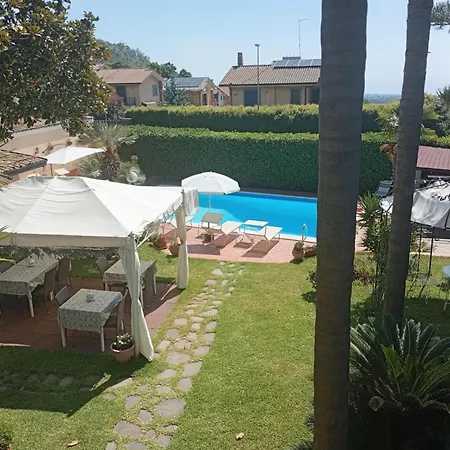 Villa Carmen On Etna-2