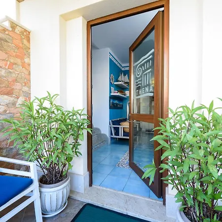Athena Bed & Breakfast-3