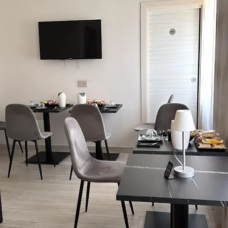 Ro&Ro Napoli Luxury Rooms-2