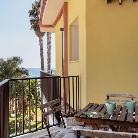 B&B La terrazza sul mare-3
