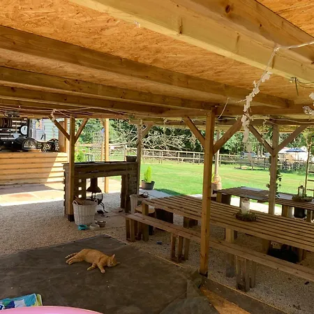 Hedgehog Lodge-3
