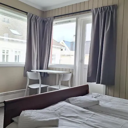 Stavanger Bed & Breakfast-2