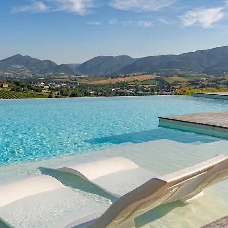 Serre Alte Landscape Luxury Rooms-3