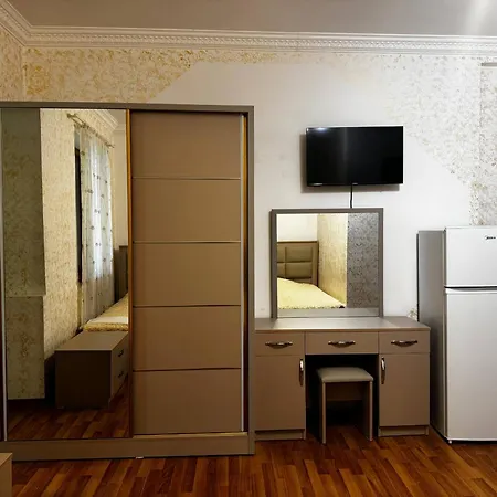Hotel 333-3