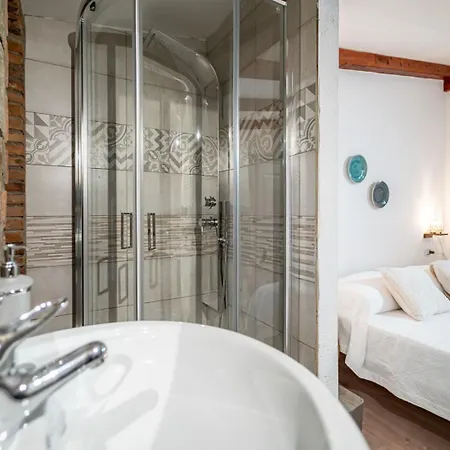 Domo Papiros B&B-2
