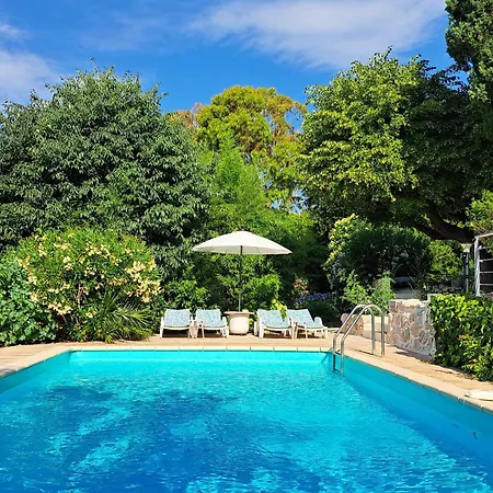 Chambre dhôte avec vue&piscine Bastide de Marie Grasse-3