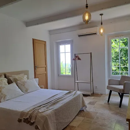 Chambre dhôte avec vue&piscine Bastide de Marie Grasse-2