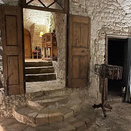 Le Château de Sorgues-2