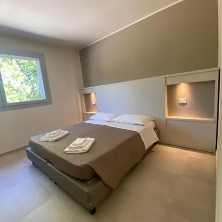 Residence Montefeltro Pesaro - Il Lupo Affitta-3