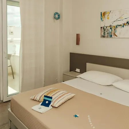 Baia Azzurra B&B-3