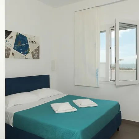Baia Azzurra B&B-3