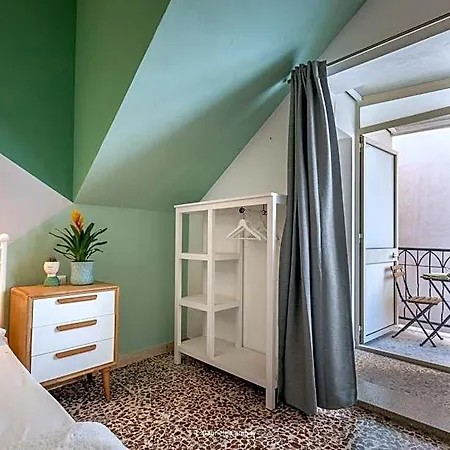 Bella Vista Rooms-2