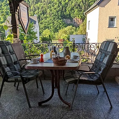 Weingut Pension Hammes-Krueger-3