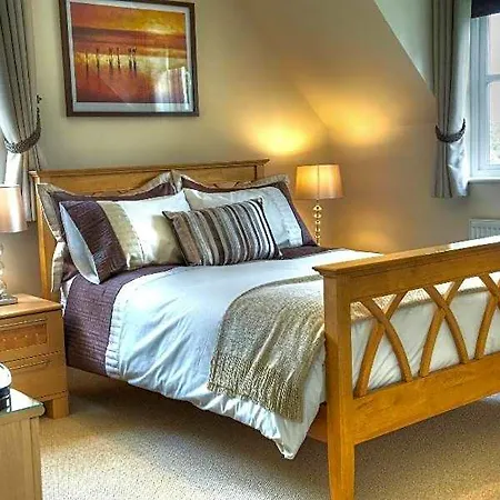Sunset House Bed And Breakfast-3